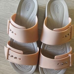CROCS Women's Peach Slide Sandals